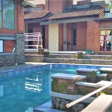Villa Mediana-3